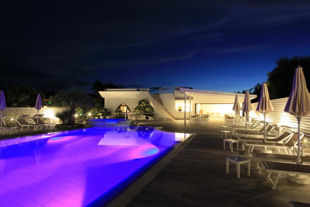ויאסטה Garden Hotel Ripa מראה חיצוני תמונה