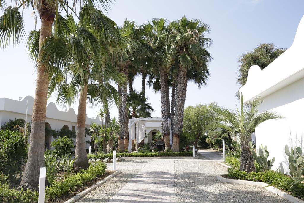 ויאסטה Garden Hotel Ripa מראה חיצוני תמונה
