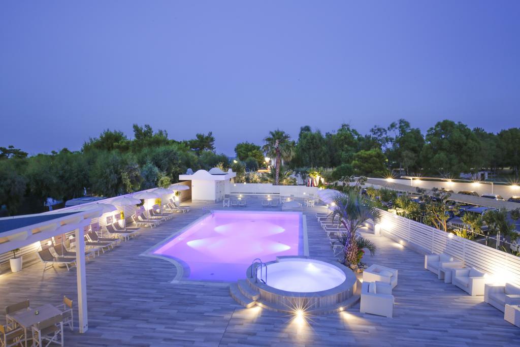 ויאסטה Garden Hotel Ripa מראה חיצוני תמונה