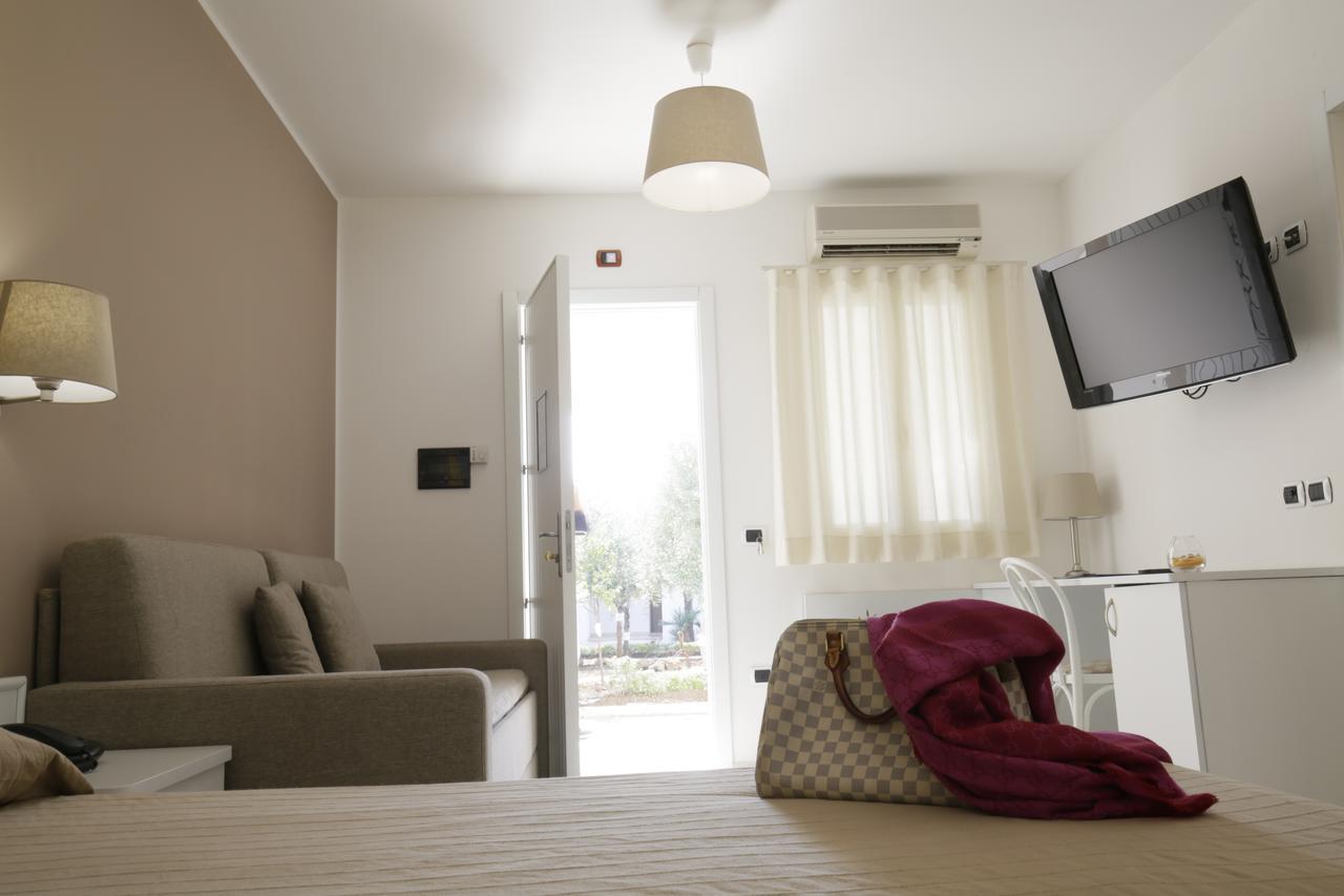 ויאסטה Garden Hotel Ripa מראה חיצוני תמונה