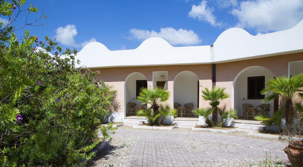 ויאסטה Garden Hotel Ripa מראה חיצוני תמונה
