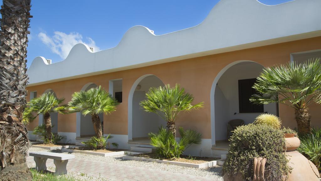 ויאסטה Garden Hotel Ripa מראה חיצוני תמונה