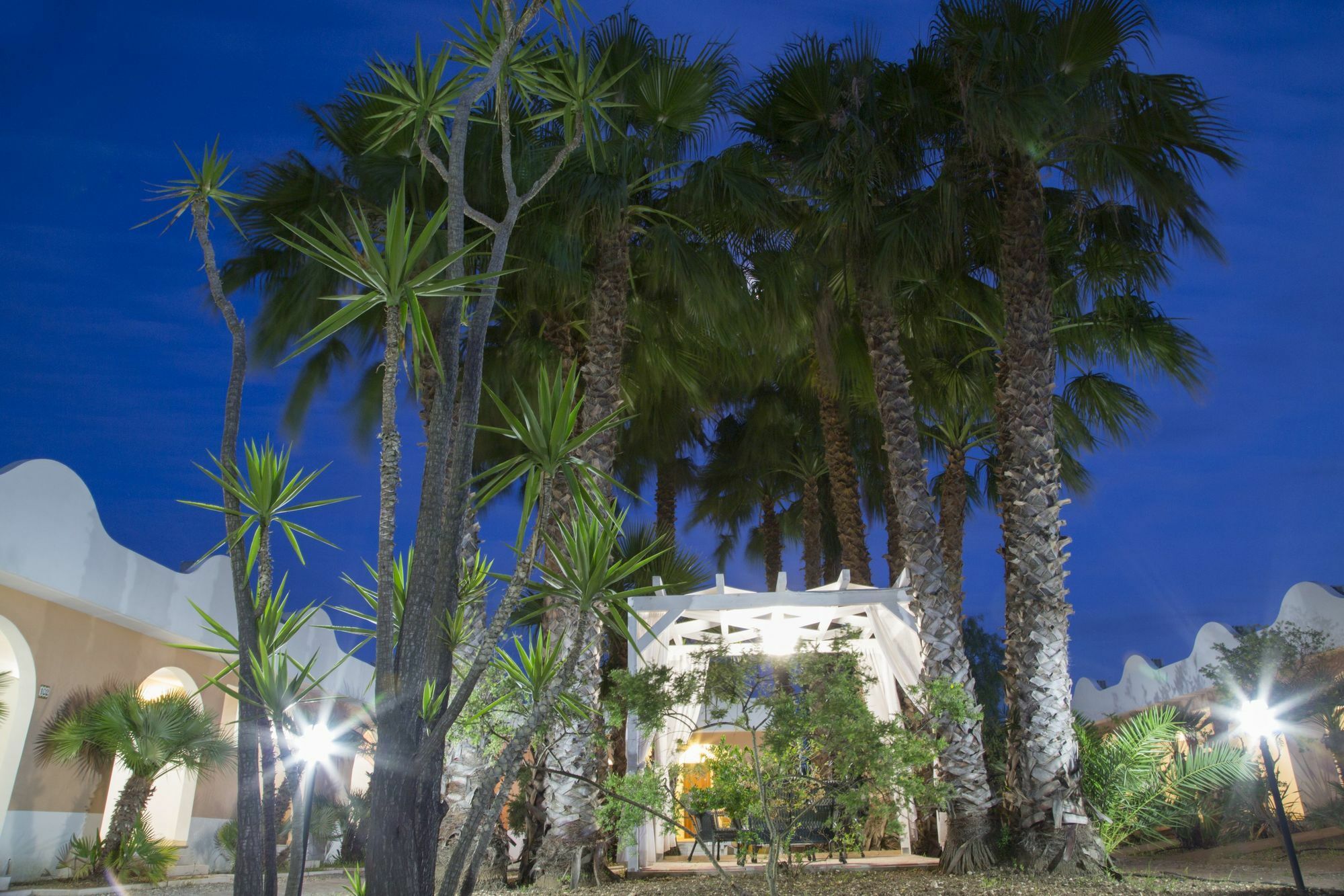 ויאסטה Garden Hotel Ripa מראה חיצוני תמונה